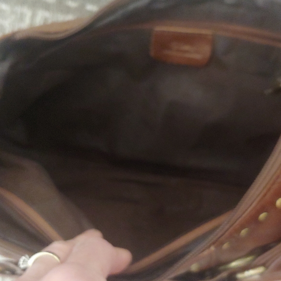 Landy Western Leather bag with beautiful bronze metal hardware - Picture 15 of 16